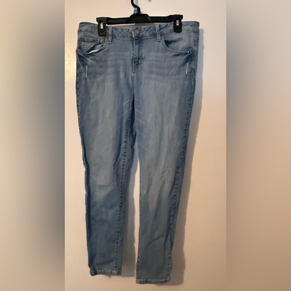 Aeropostale Light Wash Denim Jeggings